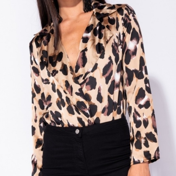 LEOPARD PRINT FRONT WRAP BODYSUIT - Picture 8 of 8